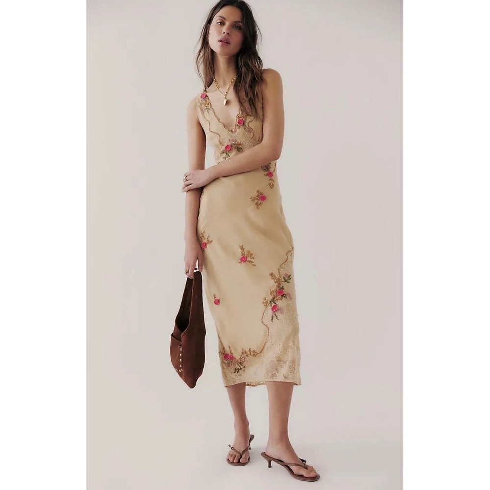 Free People Meet Again Embroidered Midi Dress Beige Floral Lace size Medium NWT